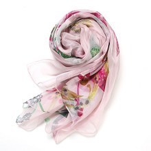 2014新品真絲圍巾 時(shí)尚與質(zhì)感完美融合